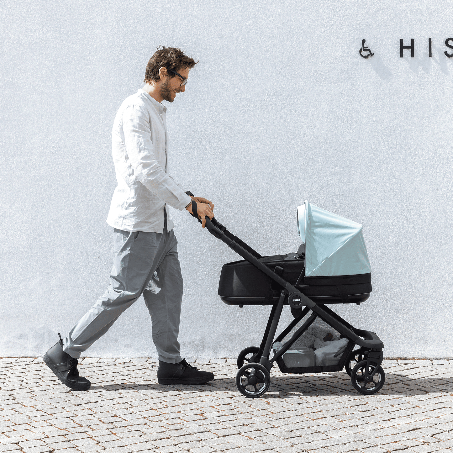 city stroller alaska blue on black